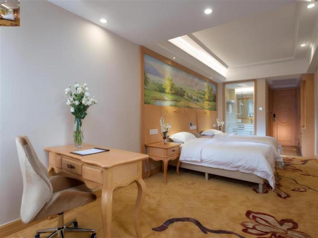 Greentree Inn Shenzhen Dongmen Business Hotel Exteriör bild