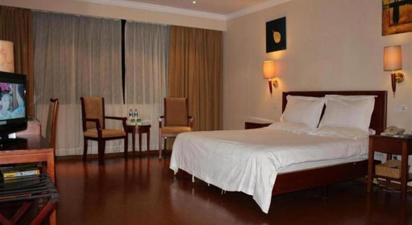 Greentree Inn Shenzhen Dongmen Business Hotel Exteriör bild