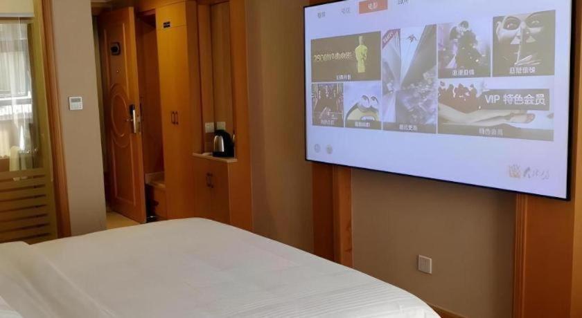 Greentree Inn Shenzhen Dongmen Business Hotel Exteriör bild